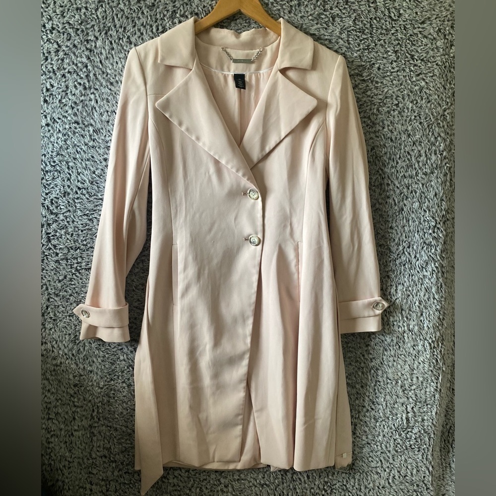 Women’s Light Pink Lined Trench Cost Size XS in Excellent Used Condition
